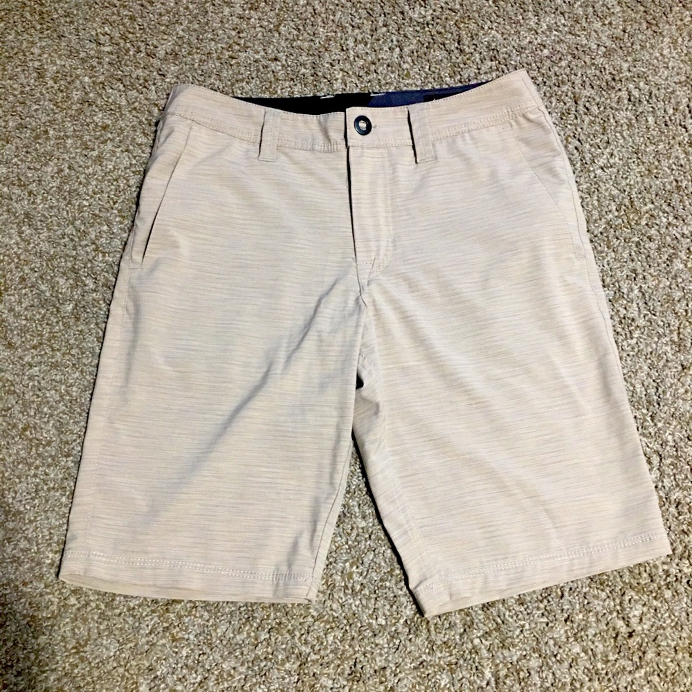 Volcom Surf and Turf Hybrid Shorts Size  28 (Actual 30x10) Khaki Stretch Tan